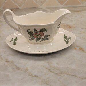 Wedgwood Mandarin Barlaston TK441 Queen's Shape Gravy Boat w/Attached Underplate